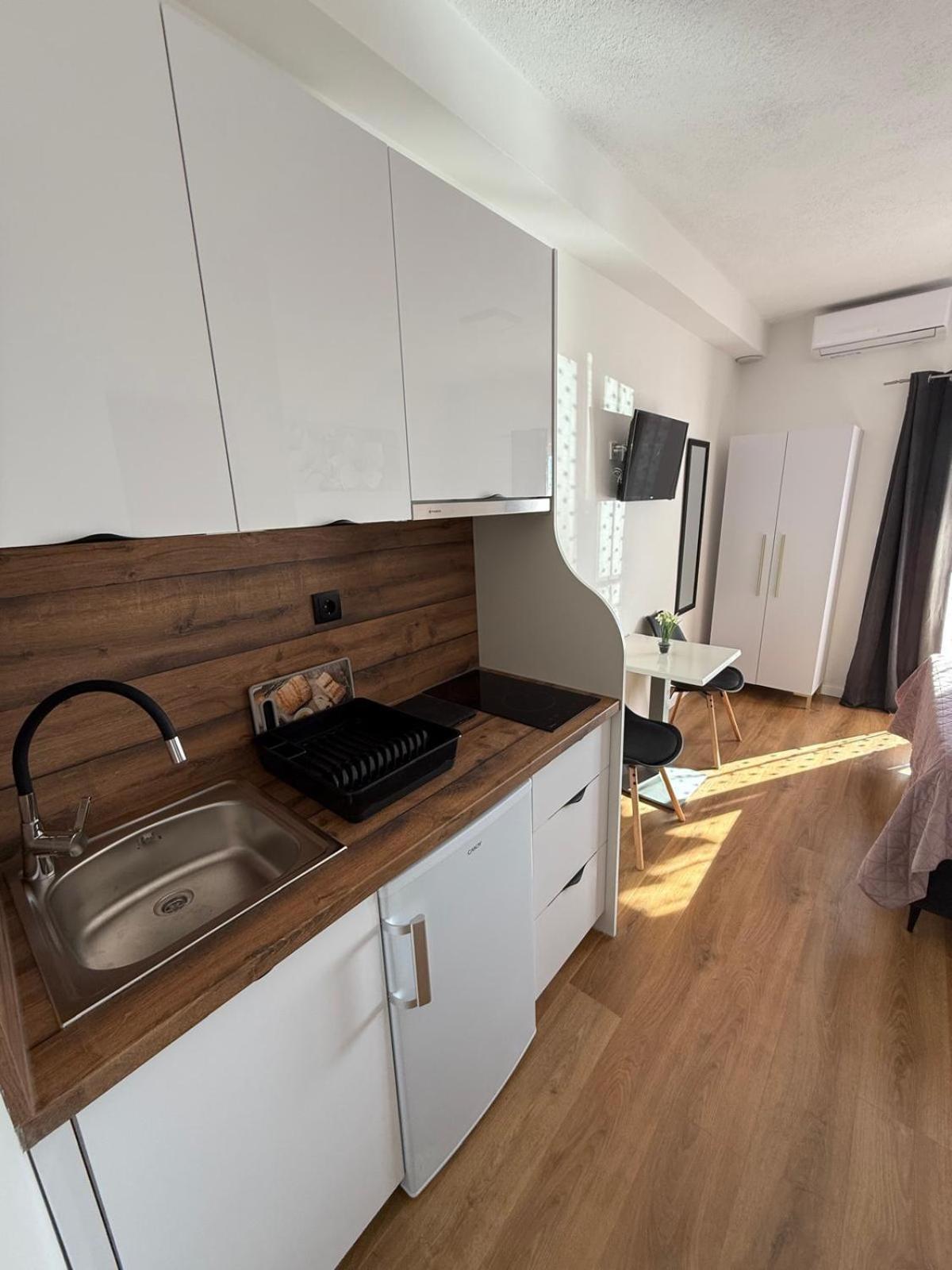 Apartments Matic Baška Voda Εξωτερικό φωτογραφία
