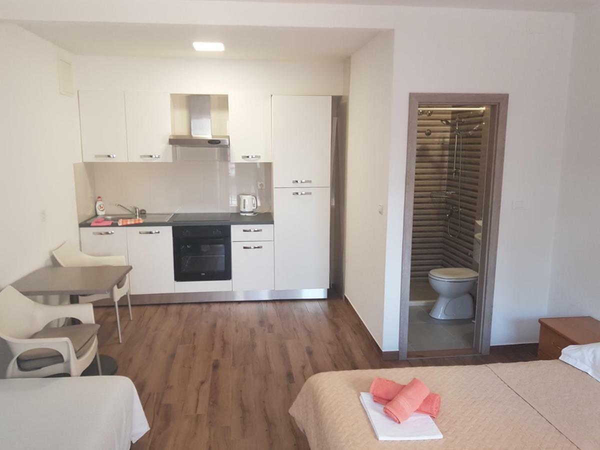 Apartments Matic Baška Voda Εξωτερικό φωτογραφία